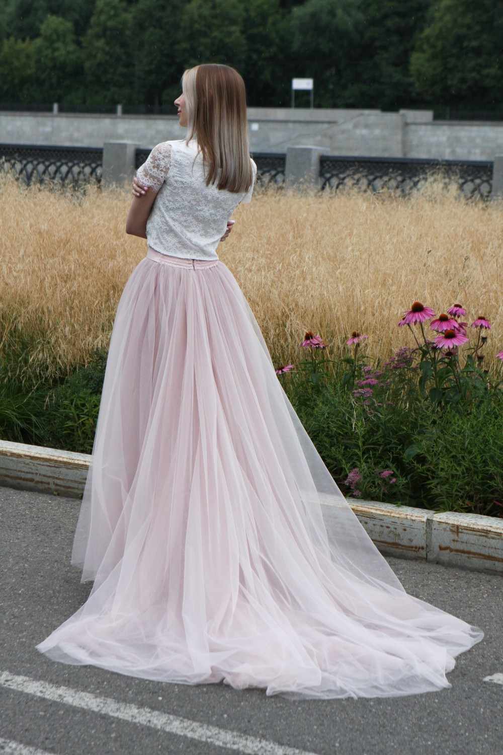  Свадебная юбка со шлейфом - фото